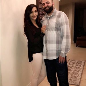 Meet your Posher, Isra